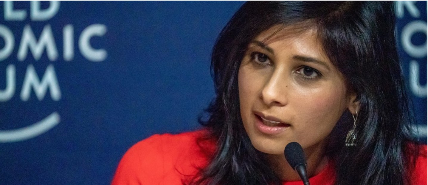 IMF’s Chief Economist Gita Gopinath Lauds India’s Vaccine Policy and Efforts to Fight Covid 19
