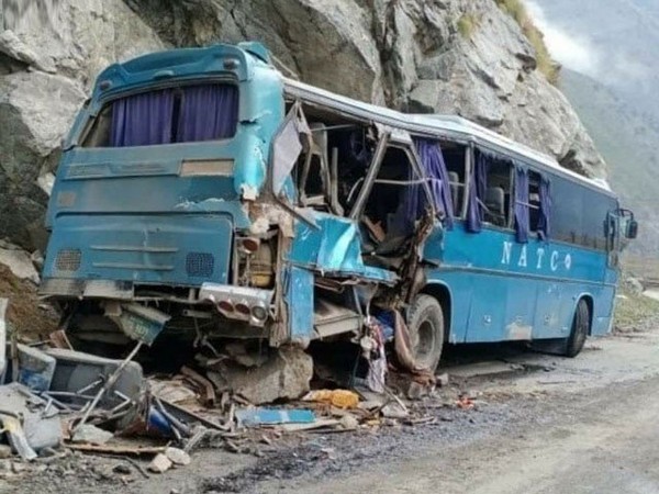 12 killed, including 9 Chinese in Pakistan bus ‘blast’; China asks Pakistan to act swiftly