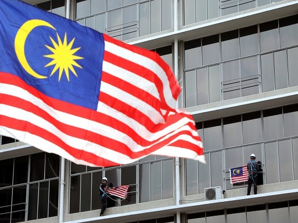 Chinese coast guard vessels harass Malaysian oil, gas development work off Sarawak: US think tank