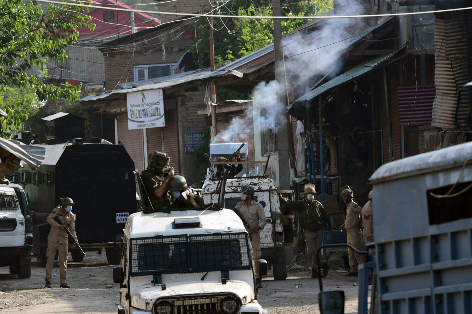 Encounter breaks out between militants and security forces in J-K’s Pulwama