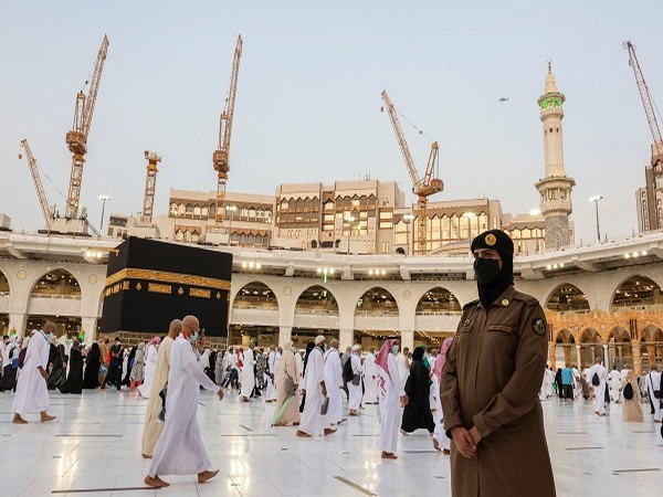 In a first, Saudi female officers allowed to guard Islam’s holiest sites
