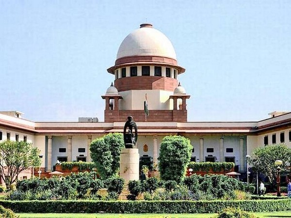 Centre moves SC for transfer of cases challenging IT Rules 2021 from various High Courts to top court