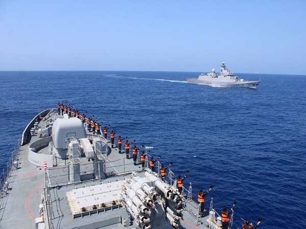 भारतीय और अल्जीरियाई नौसेना ने पहला अभ्यास किया