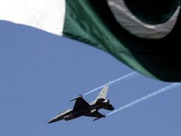 पाकिस्तान ने भारत के राफेल विमानों की खरीद के जवाब में चीन से खरीदे 25 लड़ाकू विमान