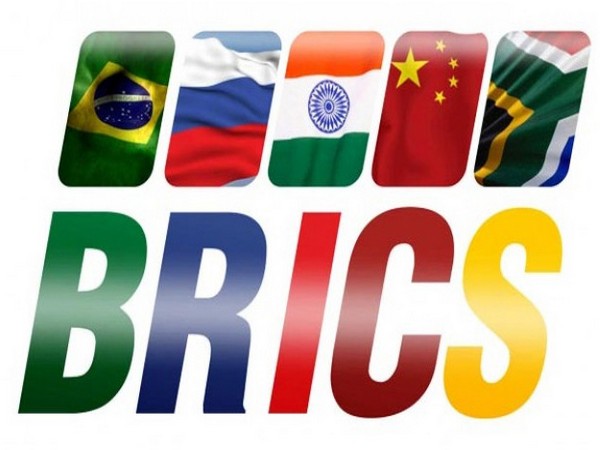 Russian foreign minister briefs BRICS counterparts on situation in Ukraine