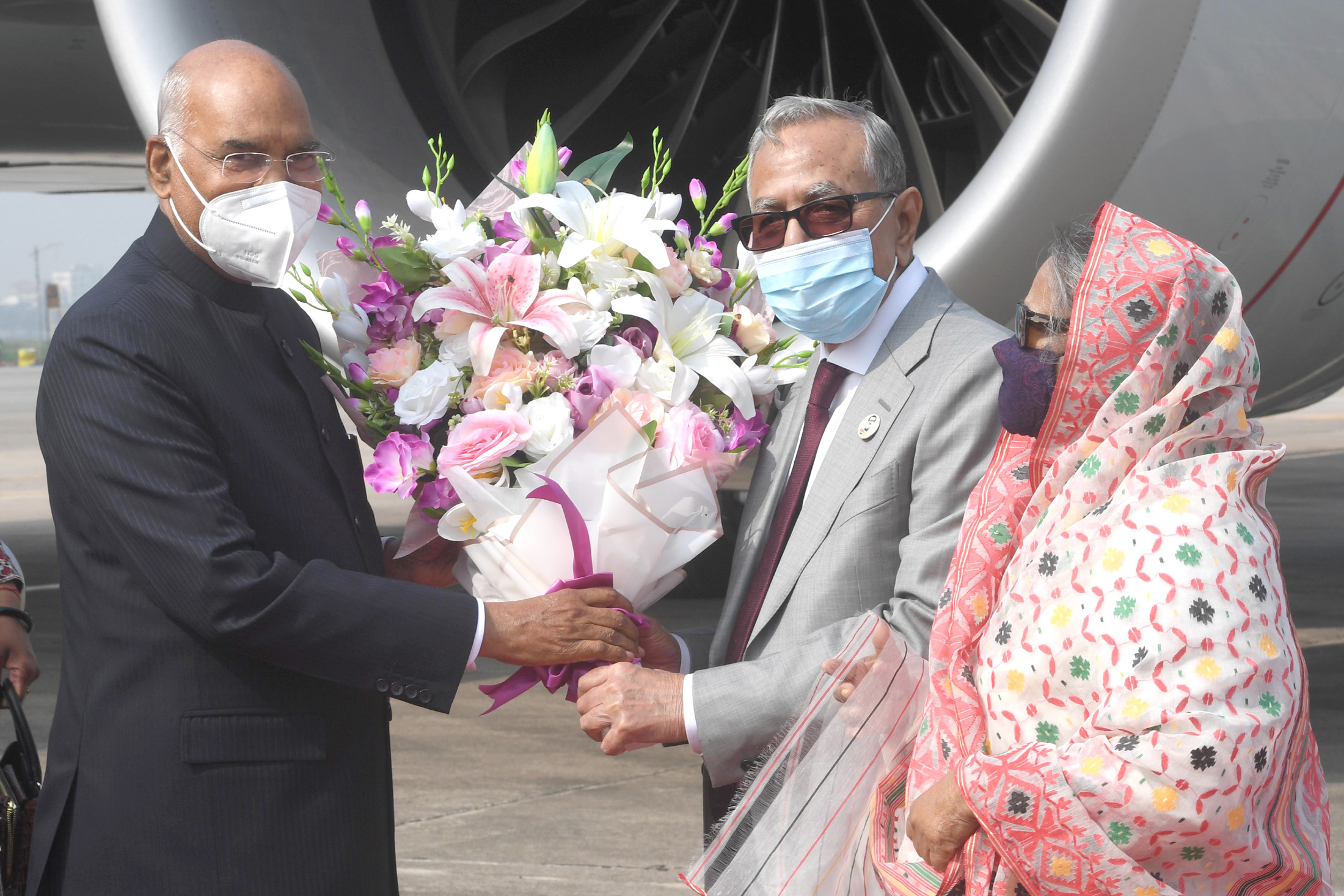 बांग्लादेश ने राष्ट्रपति रामनाथ कोविंद का गर्मजोशी से किया स्वागत