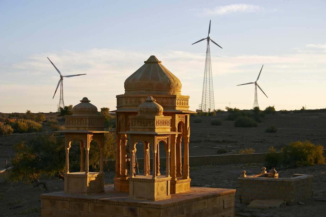 India achieves target of 40 % installed electricity capacity from non- fossil fuel sources