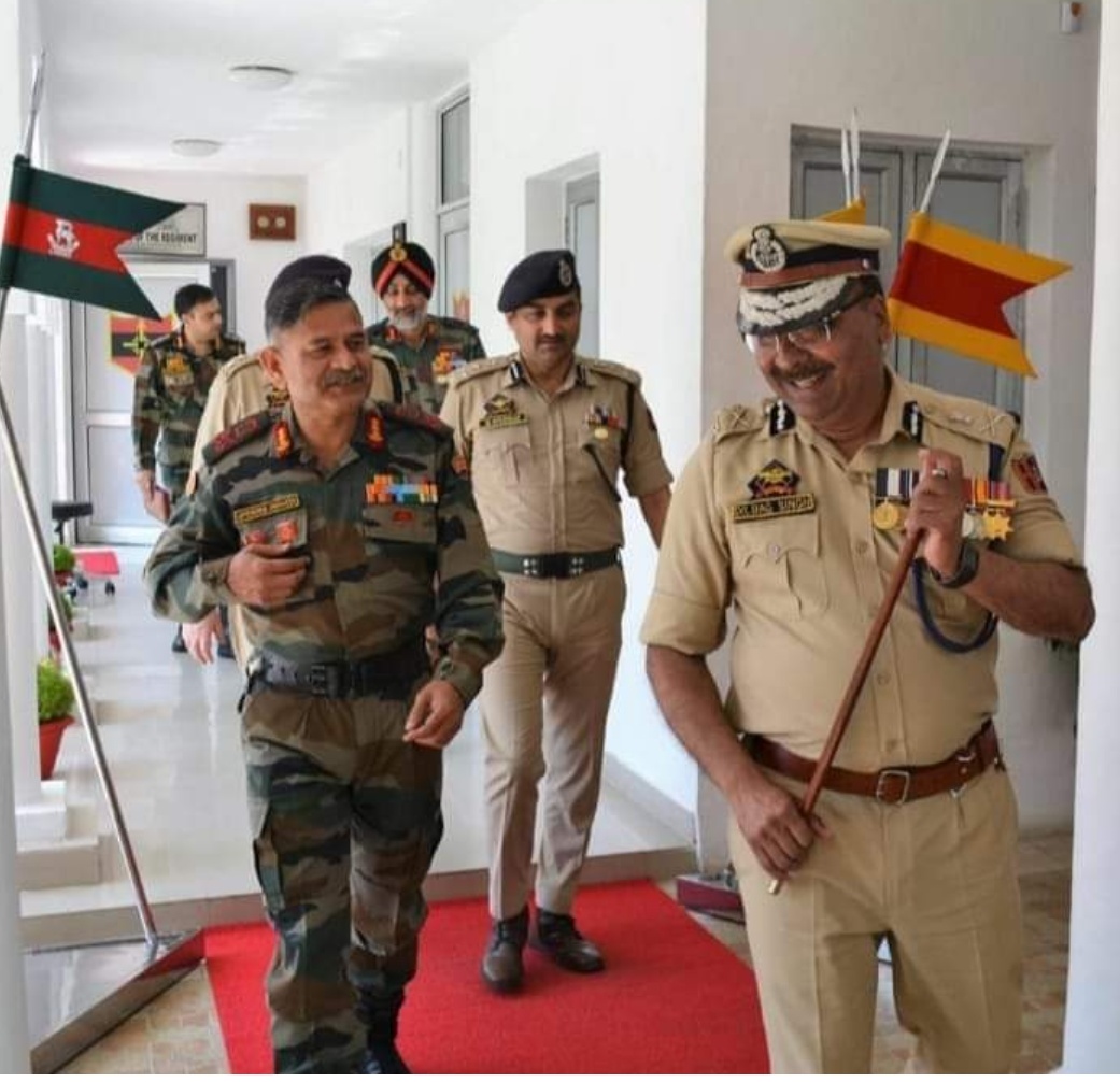 Army commander, police chief discuss overall security situation in J&K