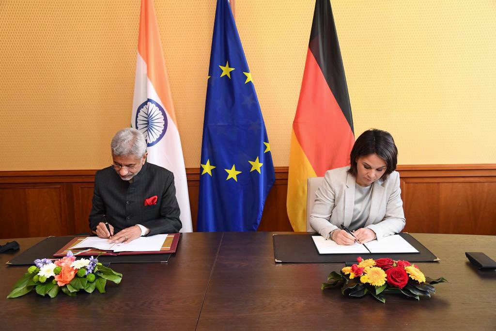 Jaishankar meets German counterpart Baerbock in Berlin, reviews bilateral cooperation