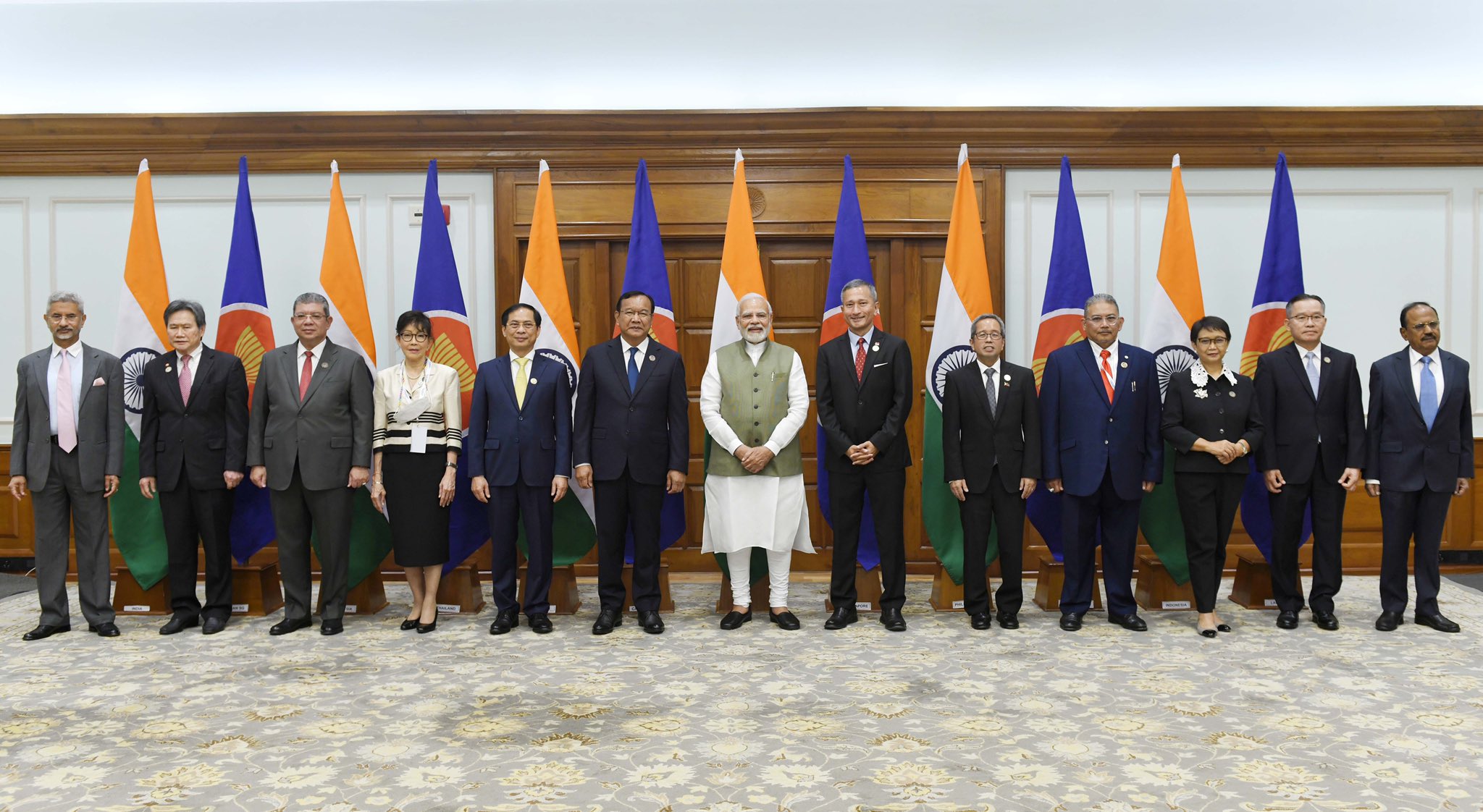 ASEAN foreign ministers call on PM Modi