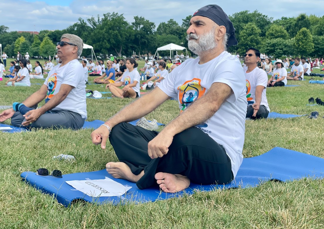 Hundreds attend yoga session in Washington ahead of International Yoga Day