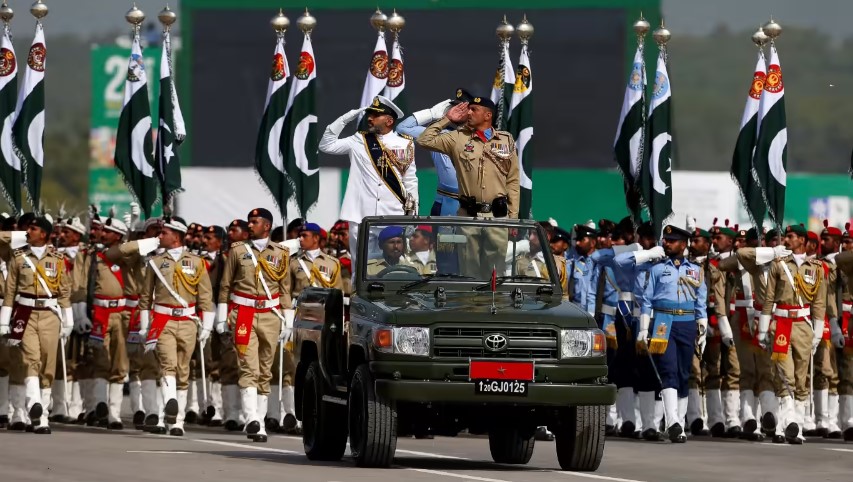 Fiscal Implosion In Pakistan Economy And Impact On Defence Spending