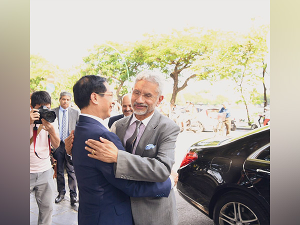 EAM Jaishankar arrives in Vietnam for official visit, to co-chair 18th Joint Commission meet