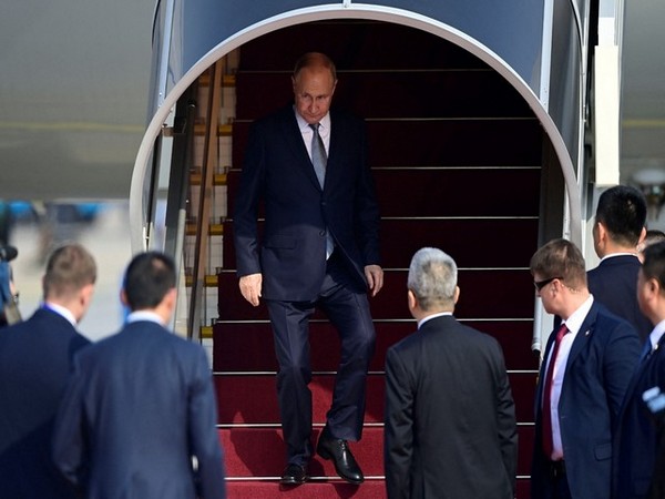 Russian President Vladimir Putin arrives in China