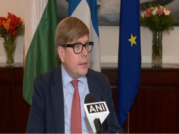 Finland’s top diplomat condemns Hamas attack, backs European stance