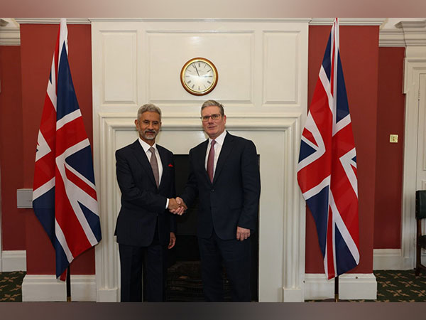 UK: Jaishankar meets UK’s Leader of Opposition Keir Starmer, affirms commitment to boosting bilateral ties