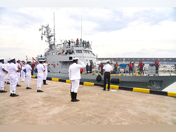 Indian warship INS Kabra docks in Colombo, move aimed at boosting maritime  cooperation - Chanakya Forum