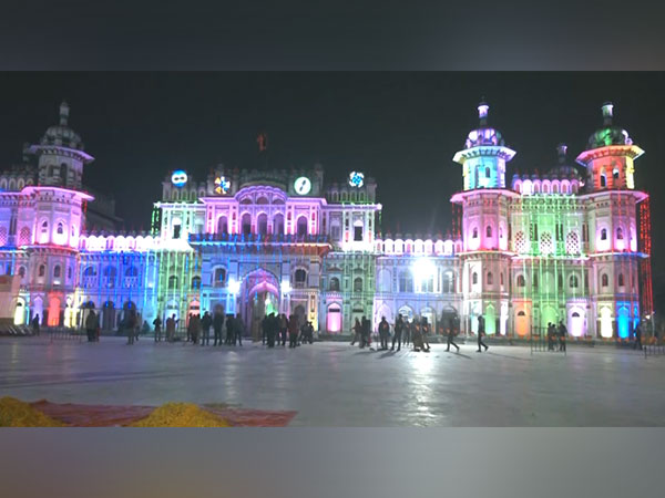 Nepal: Janaki temple illuminated on eve of Pran Pratistha at Ram temple