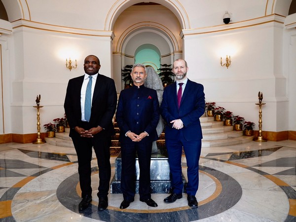 Jaishankar discusses bilateral cooperation with British Shadow Secretaries David Lammy, Jonathan Reynolds