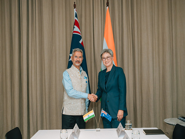 “India-Australia Dosti”: Jaishankar hails Australia’s assistance in delivering Indian supplies to Papua New Guinea