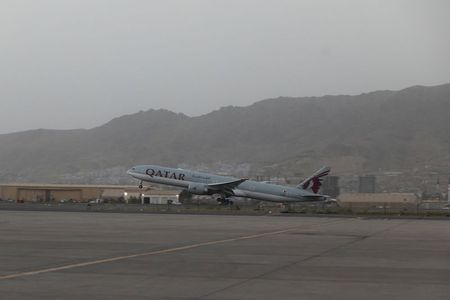 Qatar Airways plane returns from Kabul, al-Jazeera reports