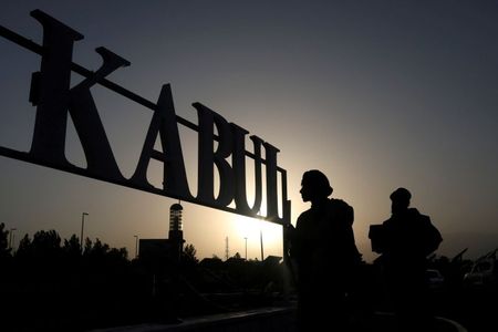 Suicide bomber killed at Kabul passport office gate