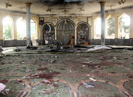 इस्लामिक स्टेट ने ली दक्षिण अफगानिस्तान में मस्जिद में हुए विस्फोट की जिम्मेदारी