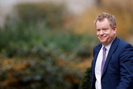 UK’s Frost welcomes EU move on N.Ireland, says big gap remains