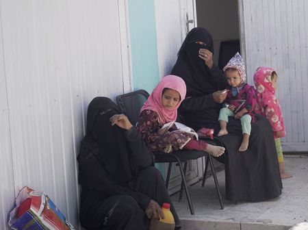 Displaced by war, Yemenis converge on Marib’s camps as frontline closes in
