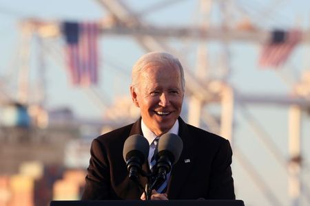 Biden says U.S. will deepen economic ties with APEC