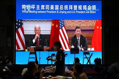 चीन-अमेरिका को एक-दूसरे का सम्मान करना चाहिए : शी ने शिखर वार्ता में बाइडन से कहा
