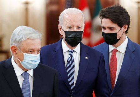 बाइडन ने कनाडा, मेक्सिको के नेताओं के साथ तनावों पर चर्चा की