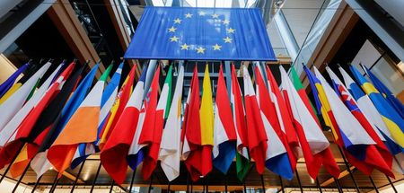 EU executive probes whether Poland, Hungary should get EU money