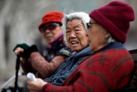 Aging China outlines plan to improve elderly care services