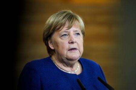 Merkel calls Belarus opposition leader to support free elections there