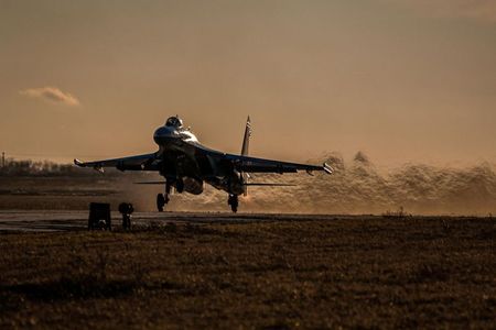 Ukrainian air force holds drills, including air strikes