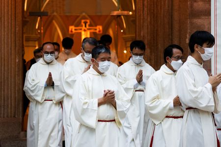 Historic conclave: Chinese bishops, priests brief Hong Kong clerics on Xi’s view of religion