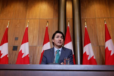 Canada withdrawing diplomats’ families from Ukraine; cites Russian build-up