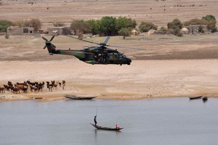 Not An Easy Withdrawal From Mali for French Military