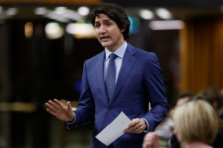 Canada offering up to C$500 million loan to Ukraine, lethal weapons – PM