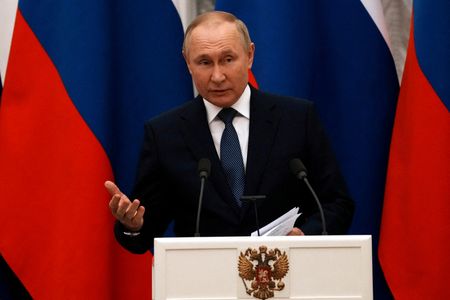 Putin says Russia does not want war, calls Donbass ‘genocide’