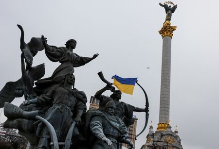 Ukraine points finger of suspicion at Russia over massive cyberattack