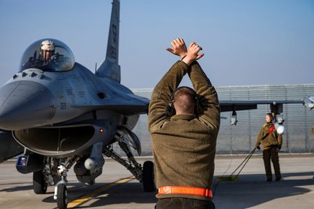 American F-35 jets land in Romania-defence ministry