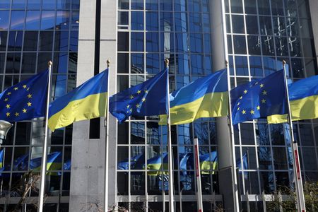 EU to set up Ukraine post-war reconstruction fund, draft statement says