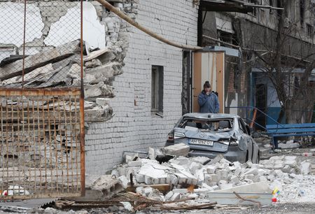 Britain says heavy fighting, Russian air strikes continue in Ukraine’s Mariupol