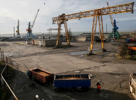 Mariupol : Ruins of Port Could Become Russia’s First Big Prize in Ukraine