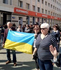 Russian forces disperse pro-Ukraine rally, tighten control in occupied Kherson