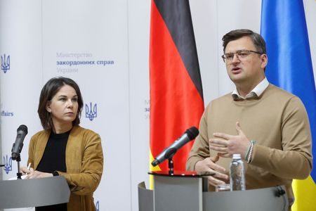 In Berlin, Ukraine’s Kuleba welcomes positive changes in Germany’s position