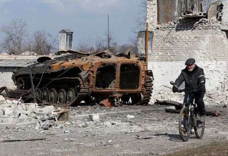 Russian forces fall back in northeast Ukraine, McDonald’s retreats from Moscow